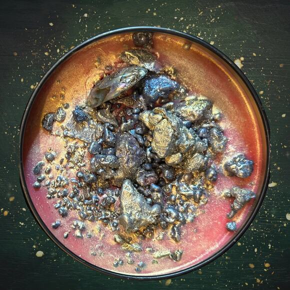 Midsomer Queen Luxury Wickless Candle: Orange Apricot & Rose Petals Scent - Picture 6 of 10